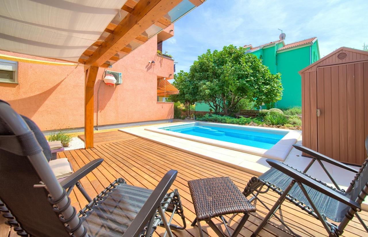 Apartman Bor Krk Krk Town Exteriér fotografie