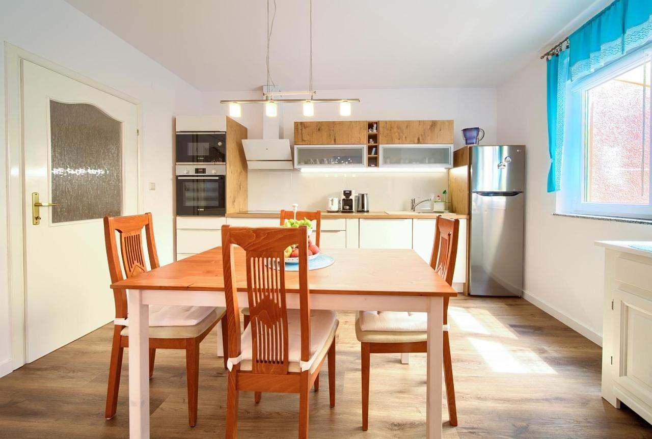 Apartman Bor Krk Krk Town Exteriér fotografie