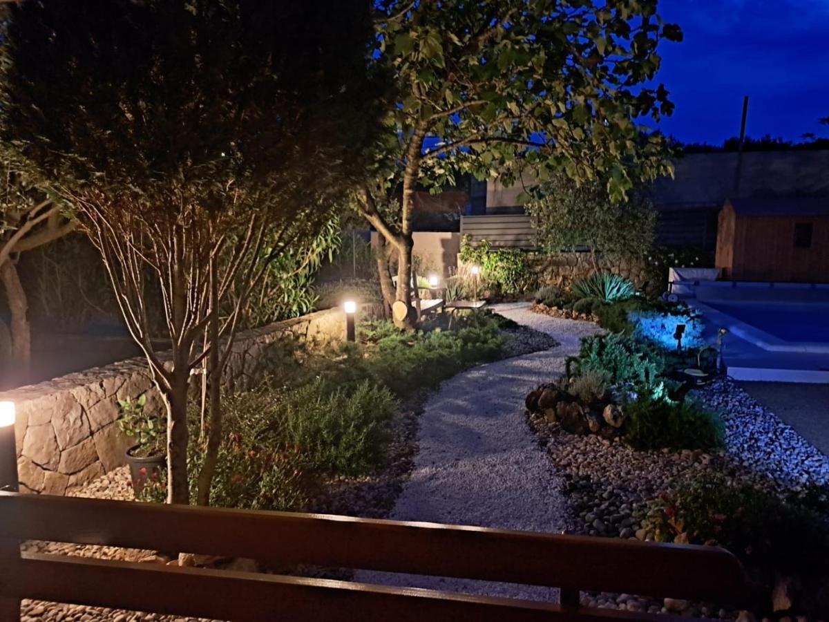 Apartman Bor Krk Krk Town Exteriér fotografie